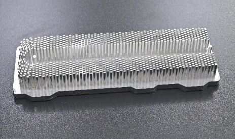 CNC-gefertigter quadratischer Kupfer-Kühlkörper, kaltgeschmiedet für CPU